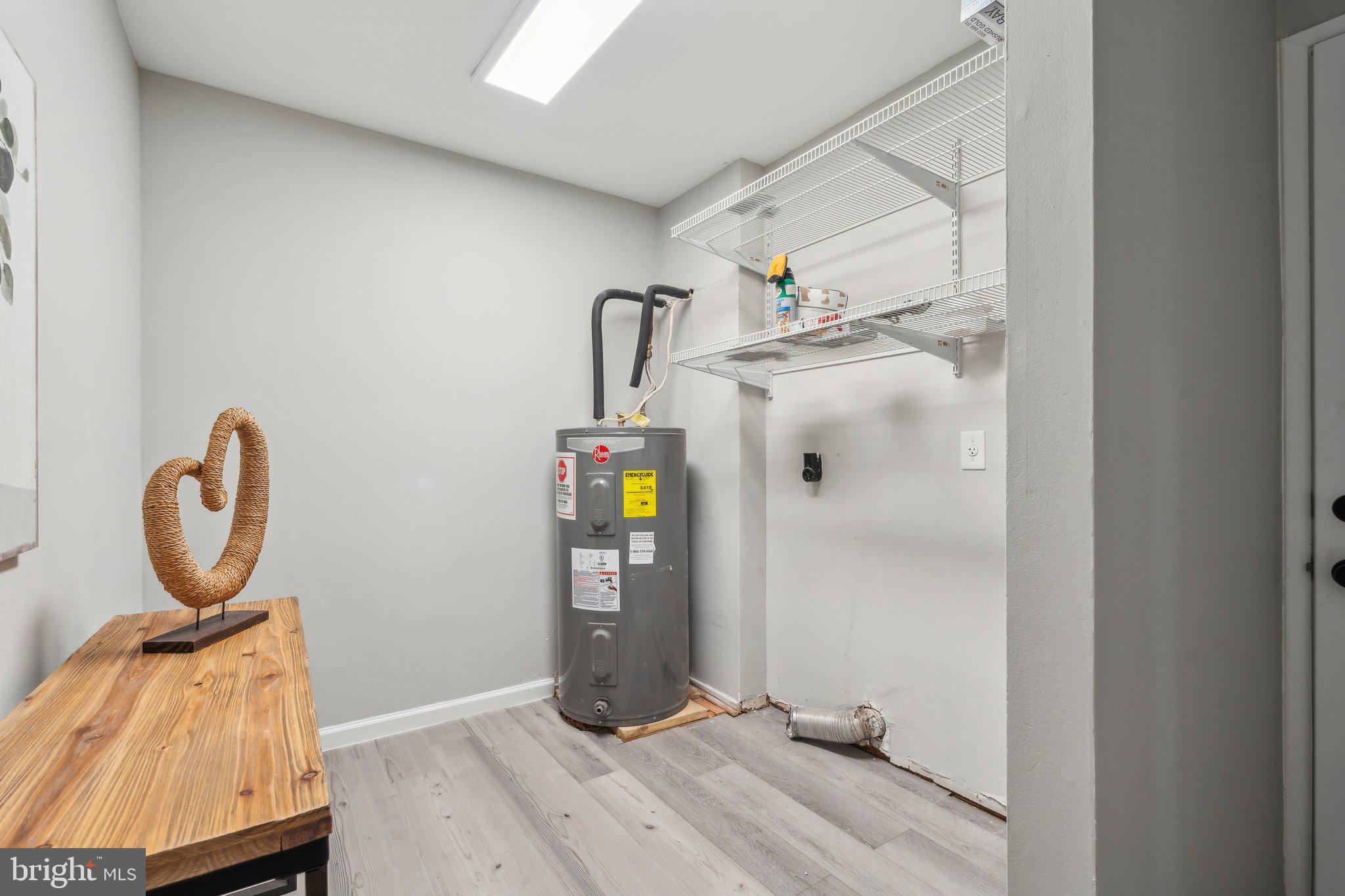 FRANKLIN FARM - Residential