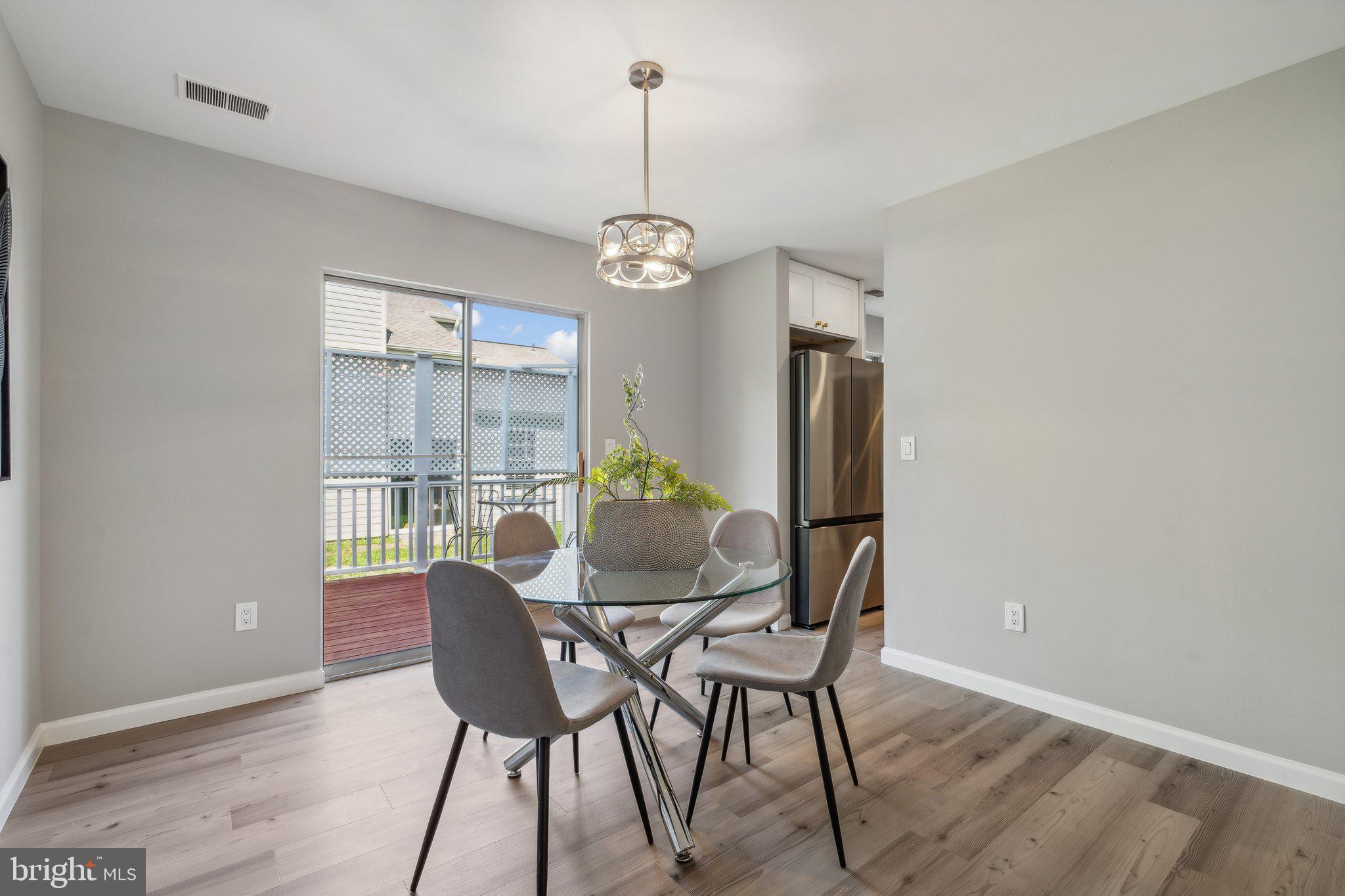 FRANKLIN FARM - Residential