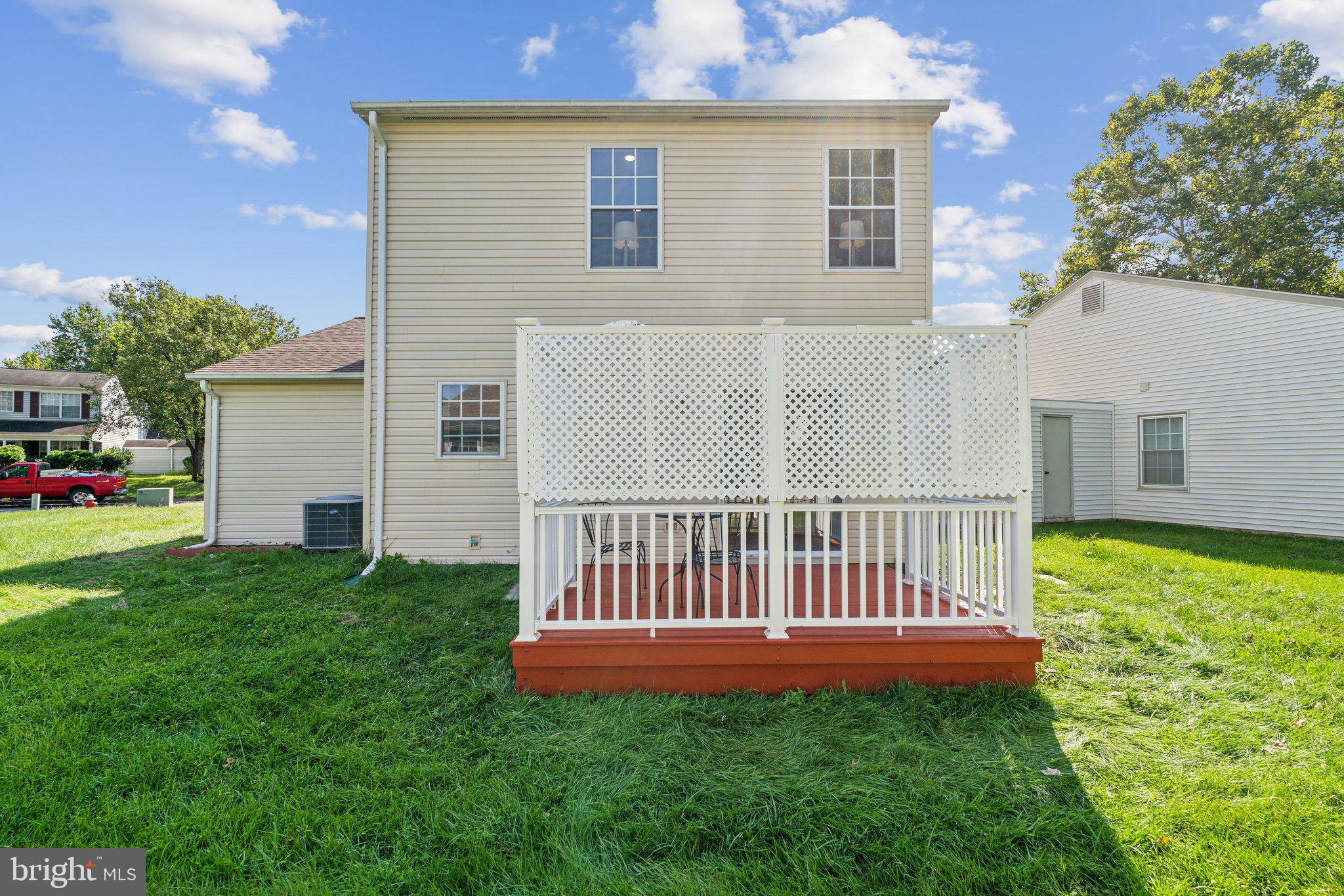 FRANKLIN FARM - Residential