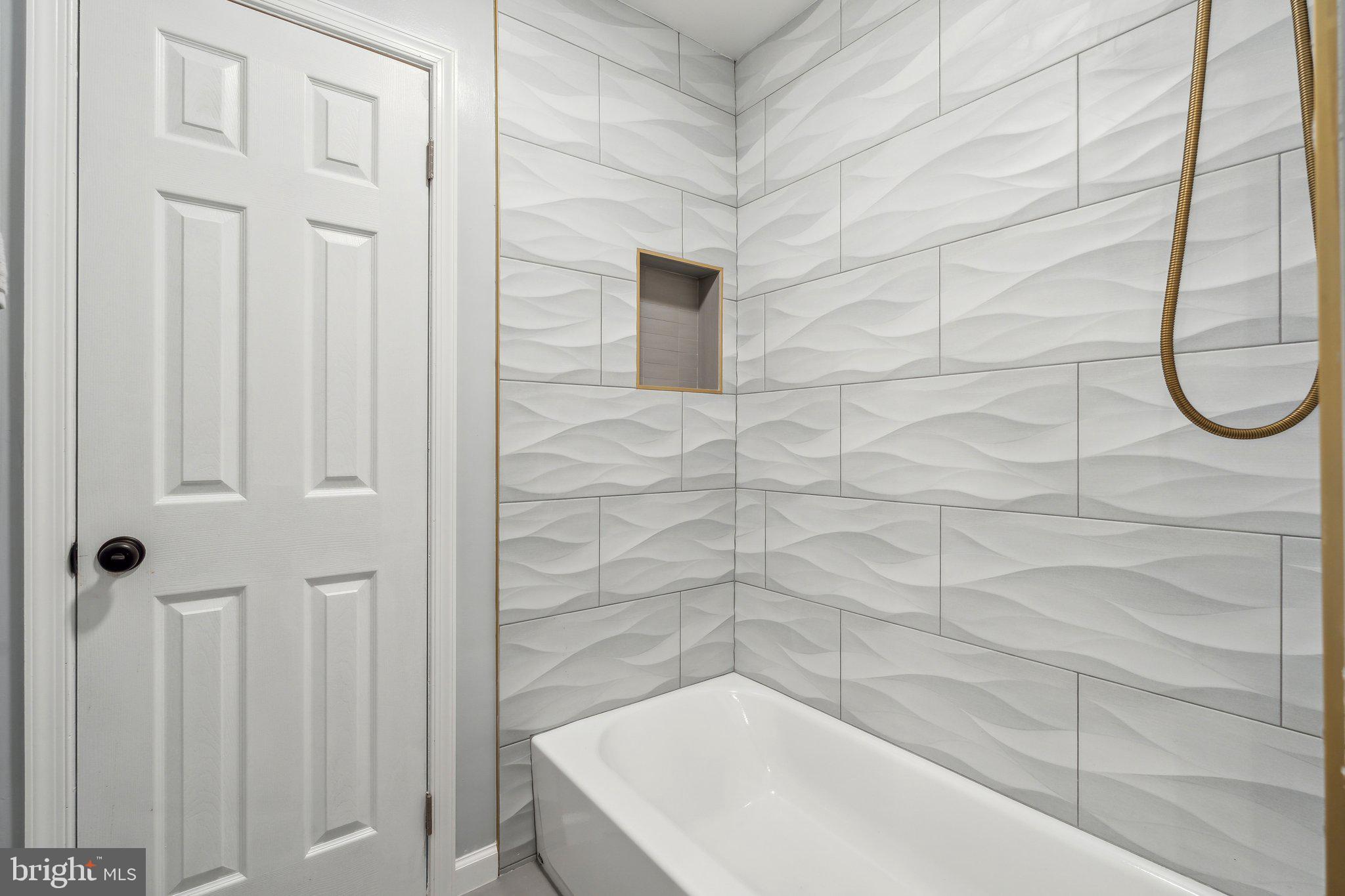 FRANKLIN FARM - Residential