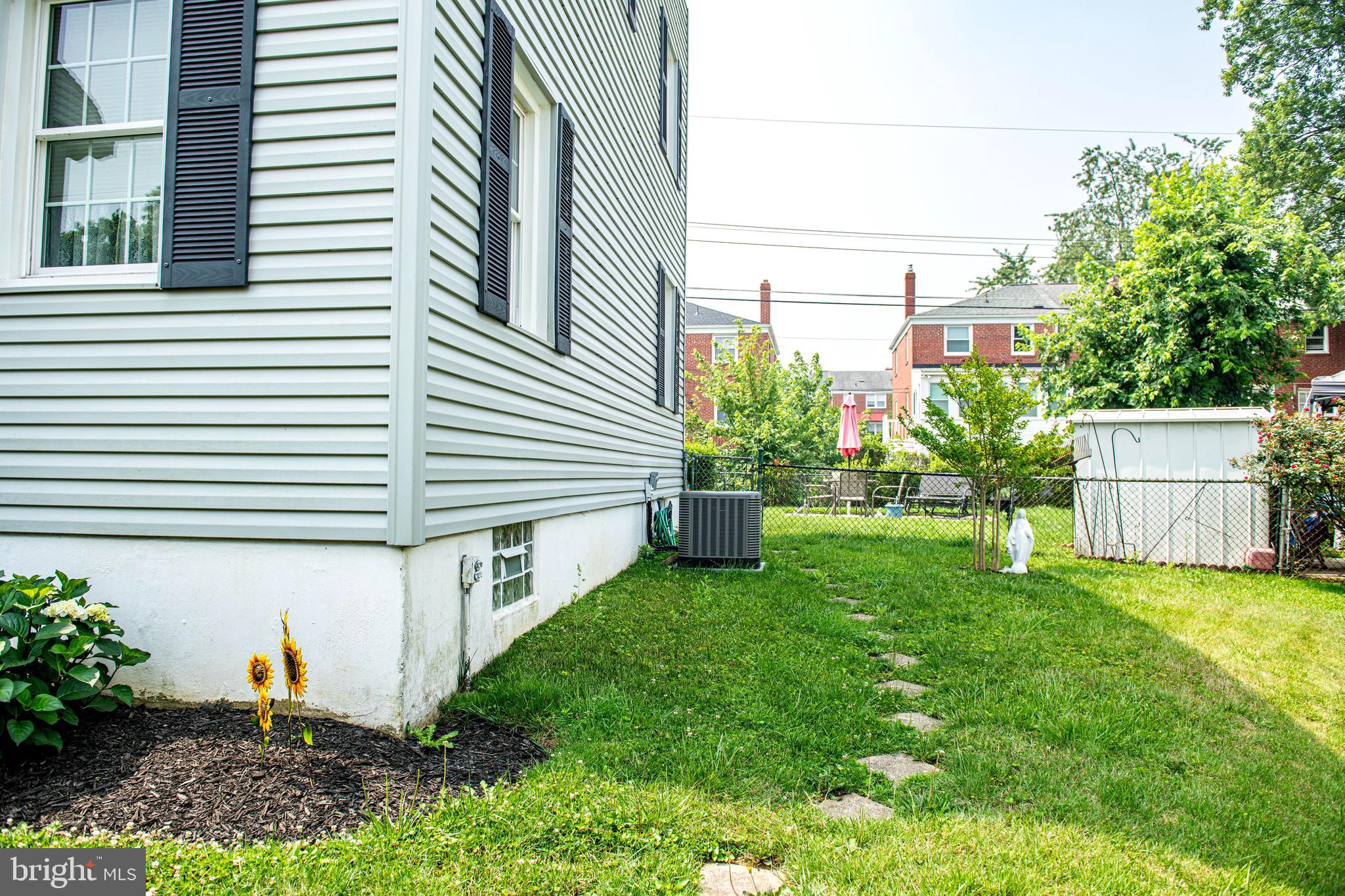 PARKVILLE - Residential