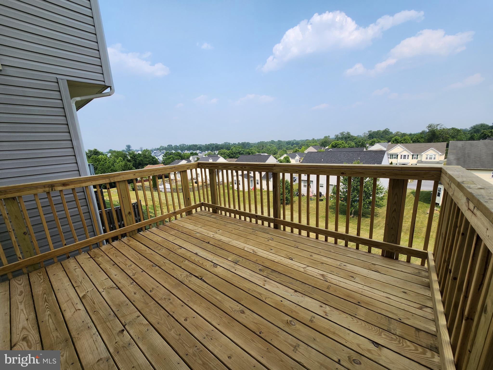 HEDGESVILLE - Residential