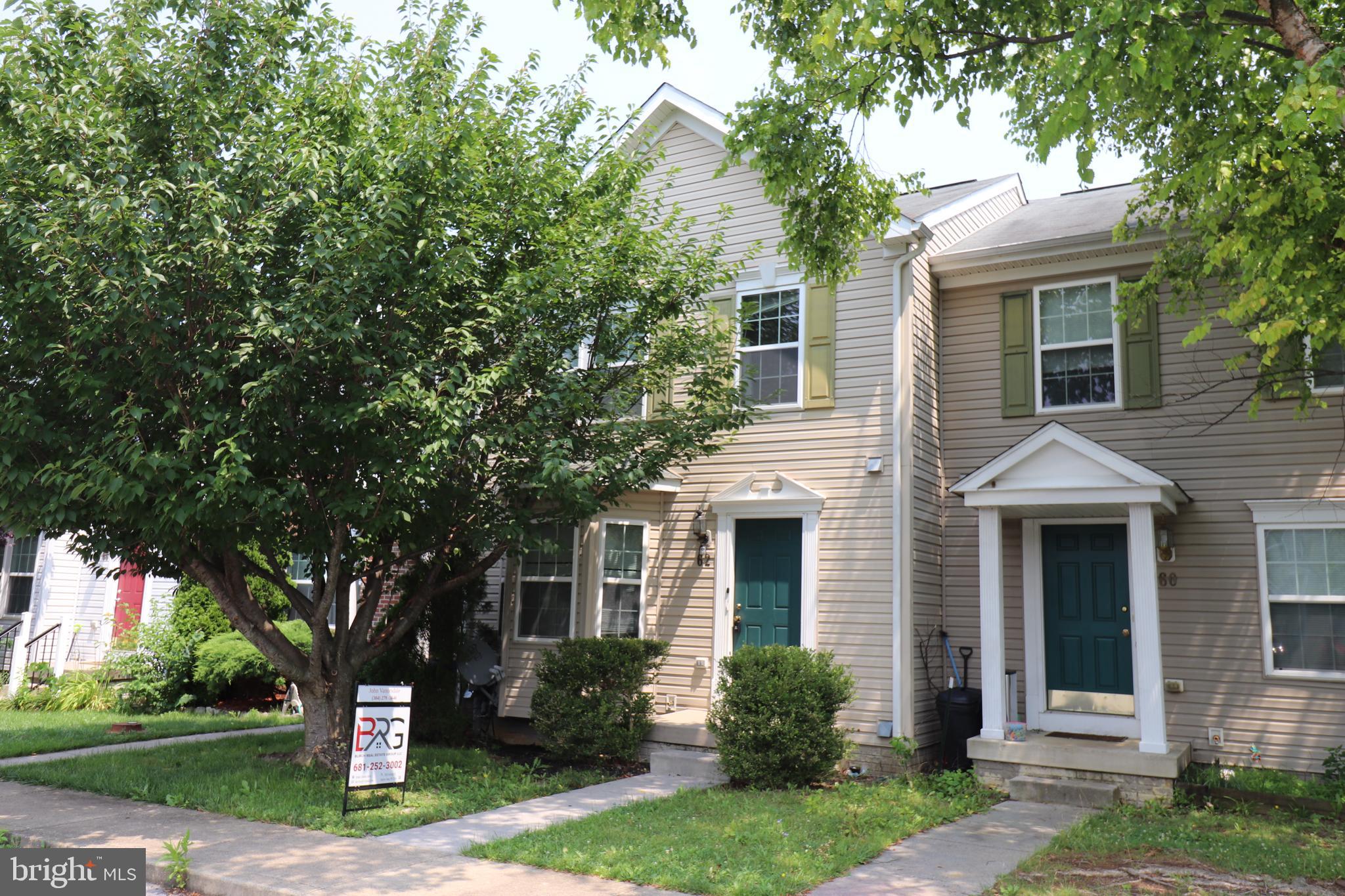 HEDGESVILLE - Residential