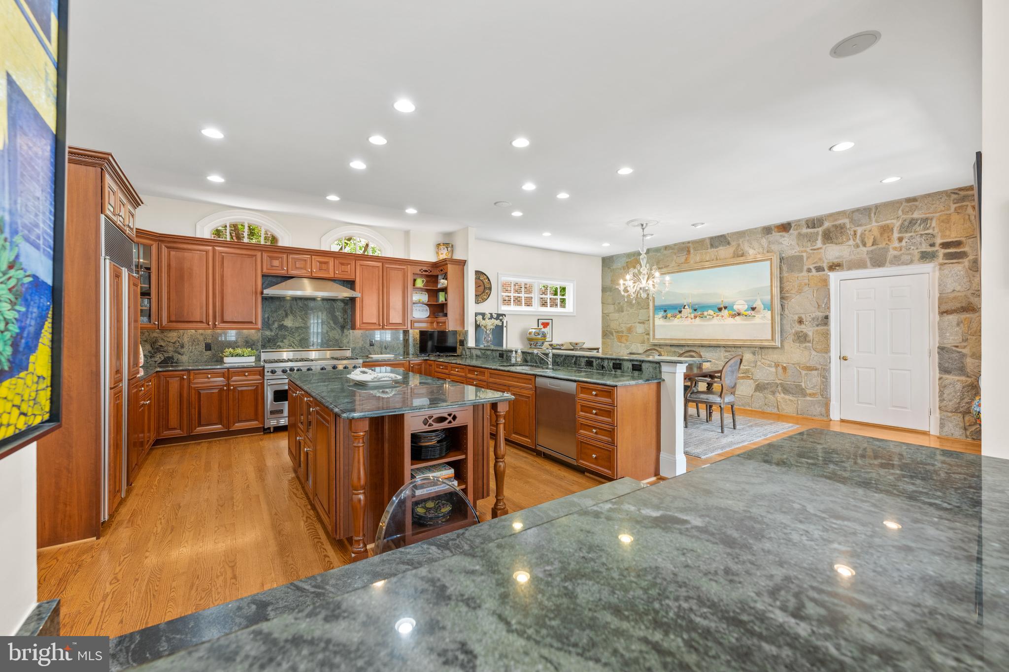 EVANS FARM - Residential