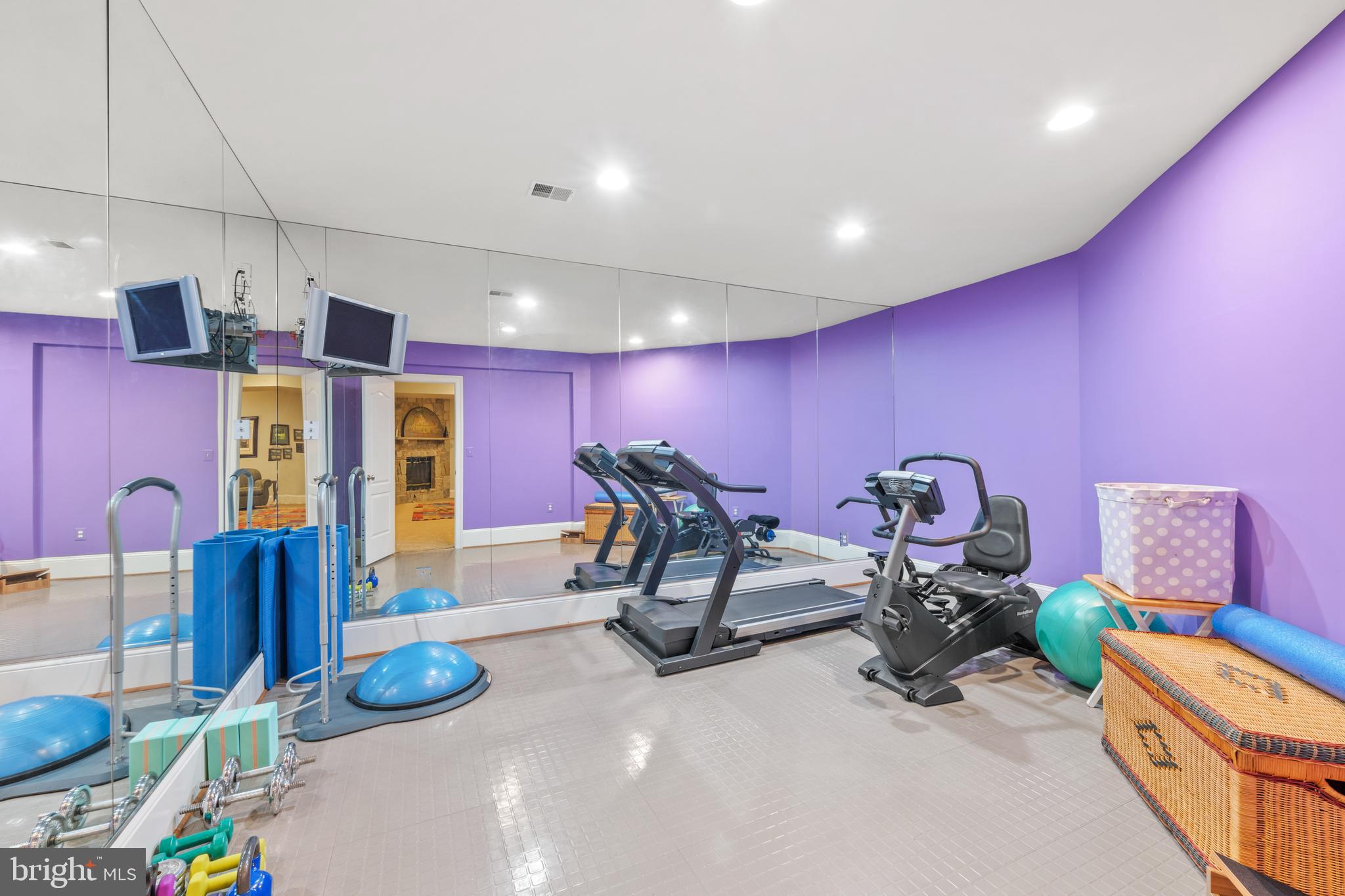 EVANS FARM - Residential