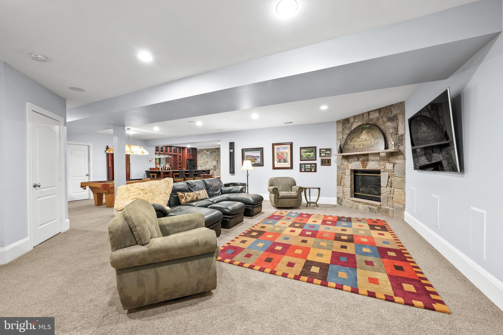 EVANS FARM - Residential