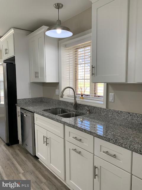 CEDAR COVE - Residential Lease