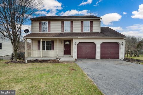 326 DOGWOOD LANE WOMELSDORF PA 19567