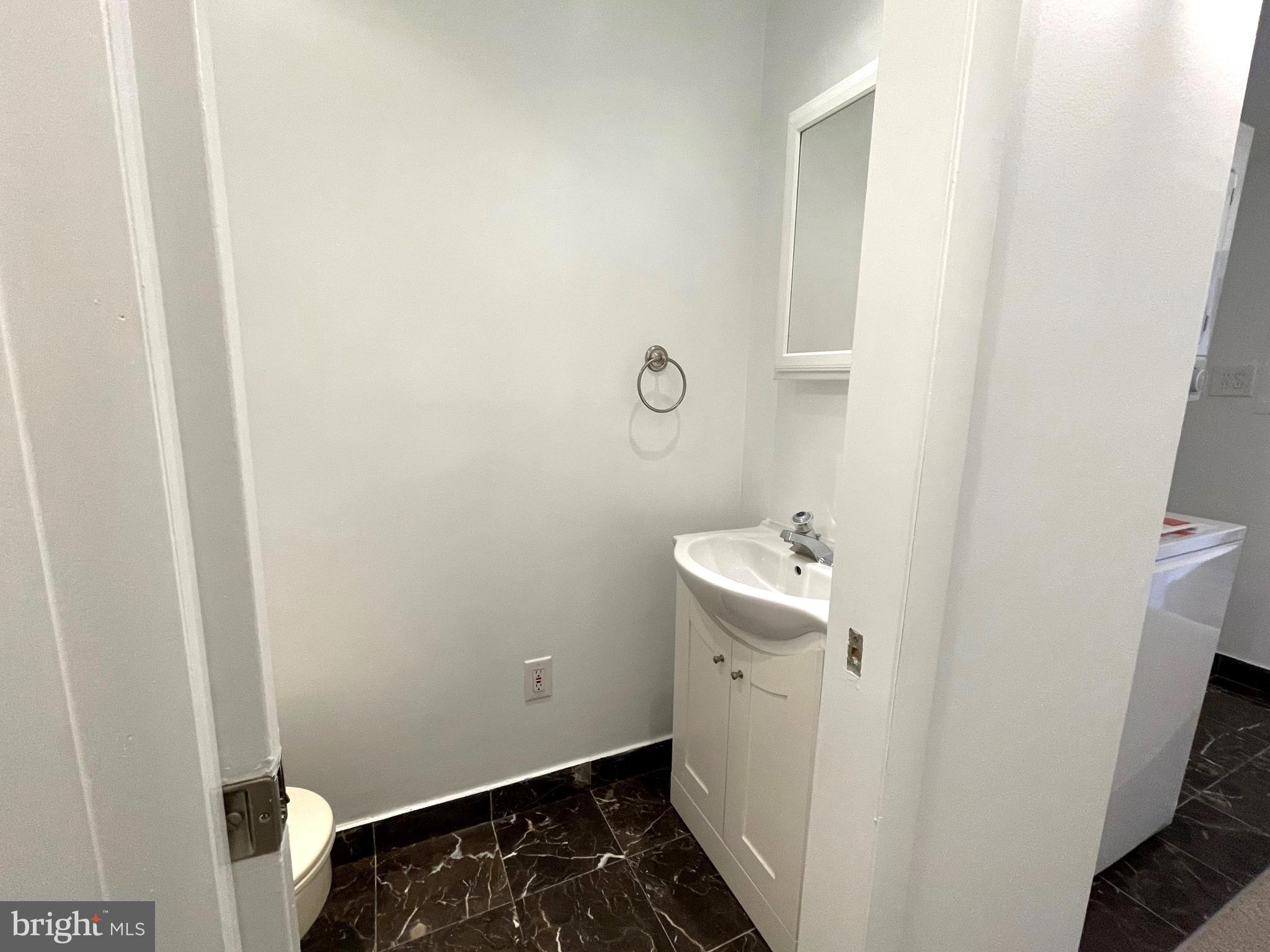 FEDERAL HILL HISTORIC DISTRICT - Residential Lease