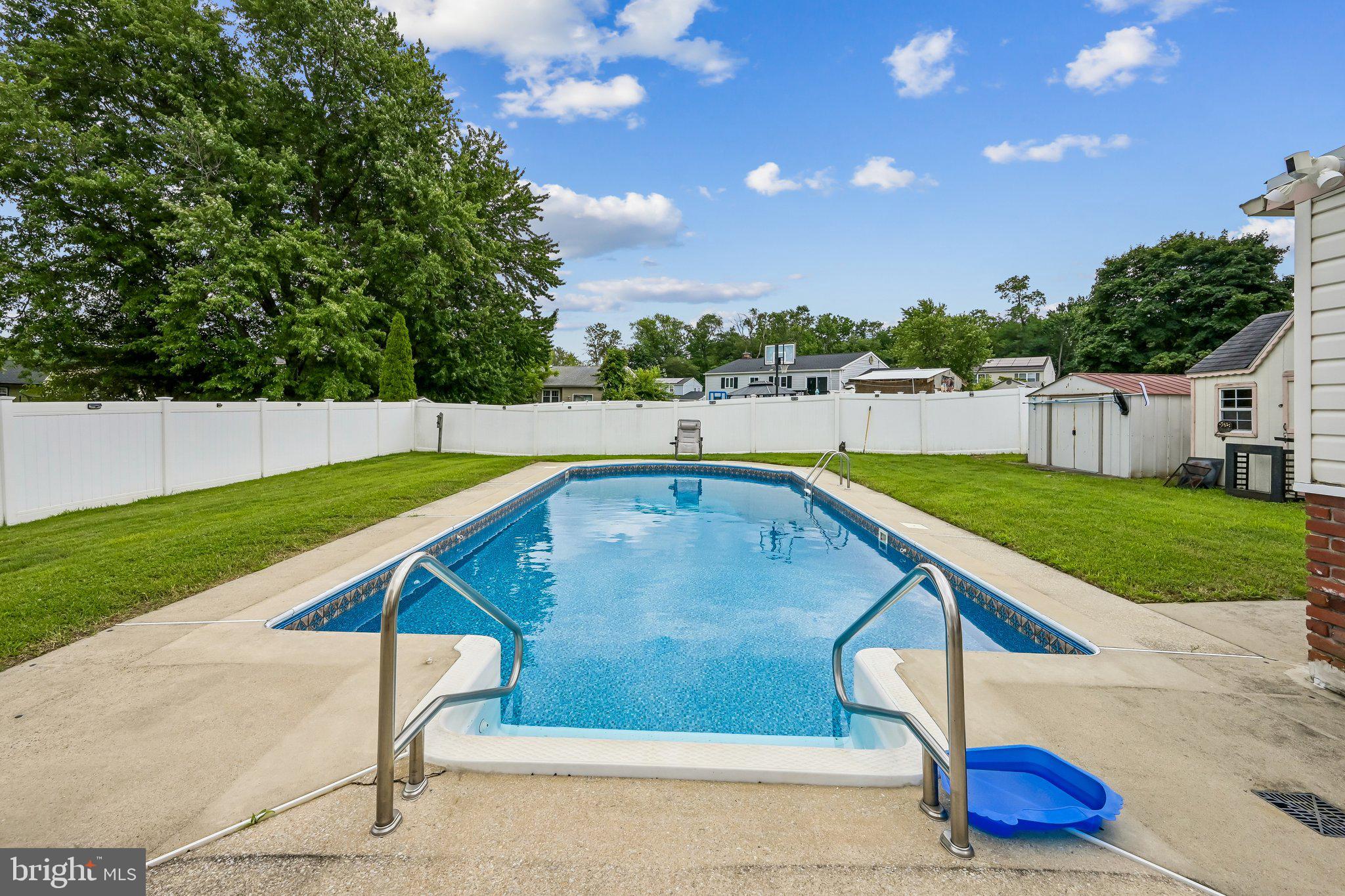 3 GRANT DRIVE