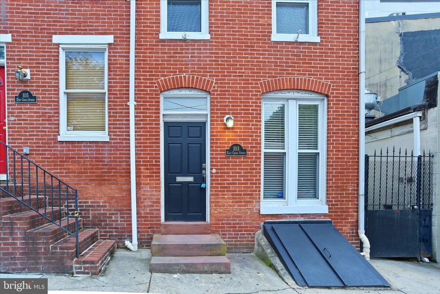 HISTORIC CHARM IN THE HEART OF FED HILL IN THIS STUNNING 3 BED/2.5 BATH 3 STORY BRICK ROWHOME. ORIGINAL HARDWOOD FLOORING THROUGHOUT, EXPOSED BRICK & CEILING BEAMS, 3 WOOD BURNING FIREPLACES, FRESHLY PAINTED, TONS OF RECESSED LIGHTING + MUCH MORE. MAIN LEVEL BOASTS EXPANSIVE LIVING AREA, FORMAL DINING ROOM, HALF BATH, SPACIOUS EAT IN KITCHEN W/ BREAKFAST BAR & TABLE SPACE IN SUN ROOM W/ DOUBLE SLIDING GLASS DOORS WHICH OPEN TO PRIVATE COURTYARD/BACKYARD PERFECT FOR ENTERTAINING. SECOND LEVEL HAS TWO BEDROOMS W/ EXPOSED BEAMS & RECENTLY RENOVATED FULL BATH. UPPER LEVEL CONTAINS PRIMARY SUITE W/ CATHEDRAL CEILING, FULL BATH & ENTRY TO BALCONY W/ SPIRAL STAIRCASE TO ROOF DECK W/ UNBELIEVABLE PANORAMIC VIEWS. STEPS FROM CROSS ST MARKET, DINING, SHOPPING & ENTERTAINMENT. MOVE IN READY & AUTHENTIC CHARM CITY LIVING AT ITS FINEST!