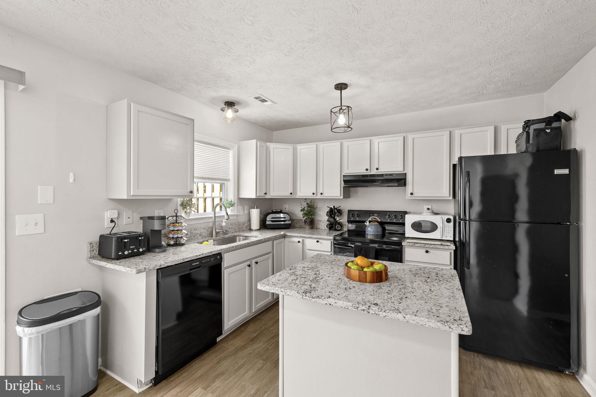 TIDEWATER PLAINS - Residential