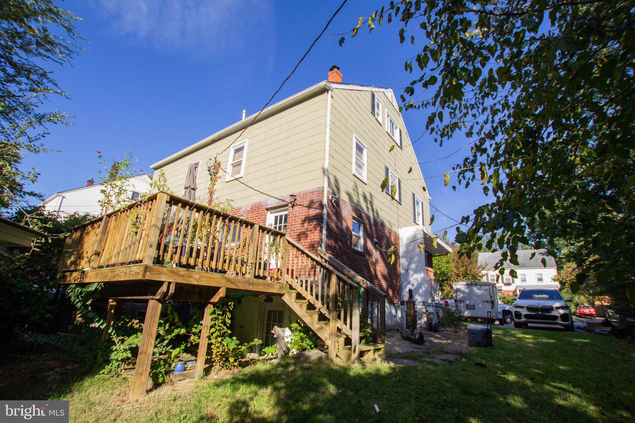 6918 RANDOLPH MACON DRIVE