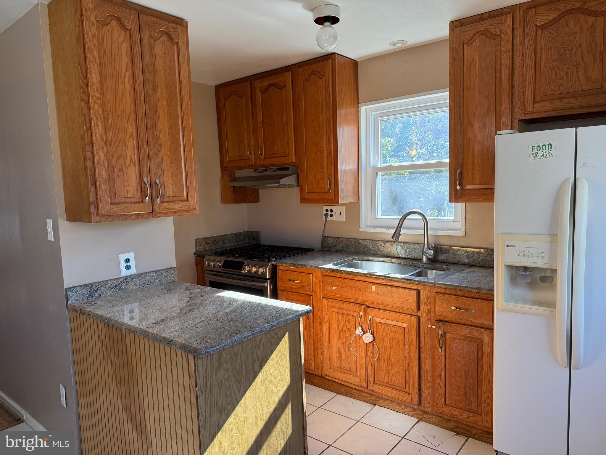 BUCKNELL MANOR - Residential