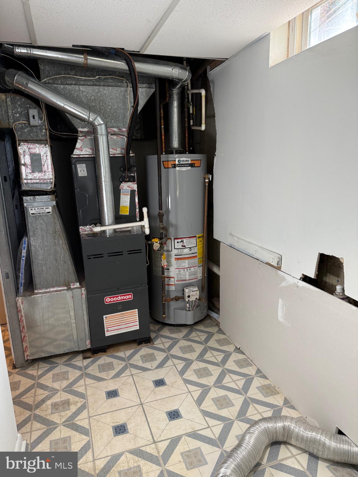 BUCKNELL MANOR - Residential