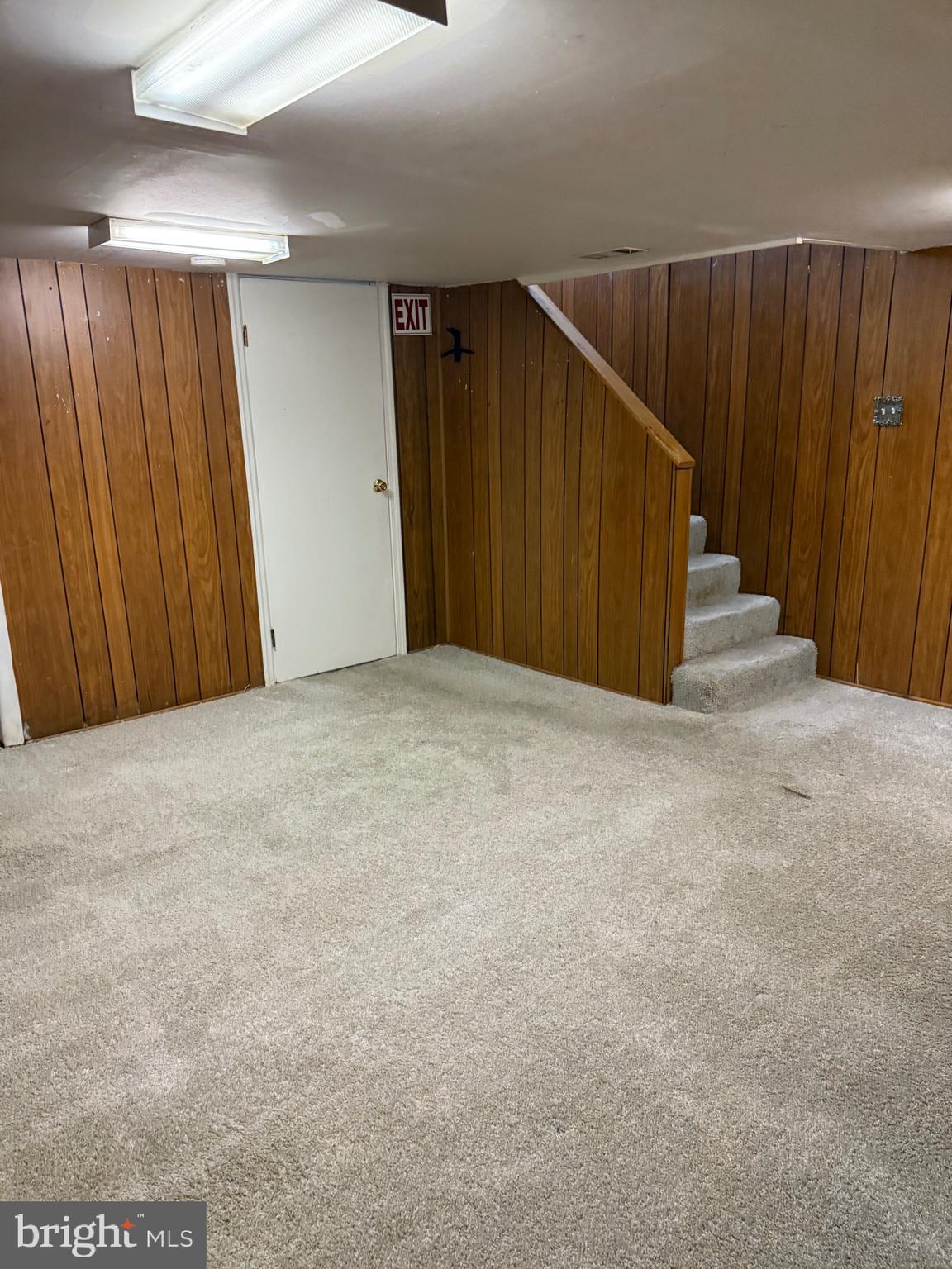 BUCKNELL MANOR - Residential