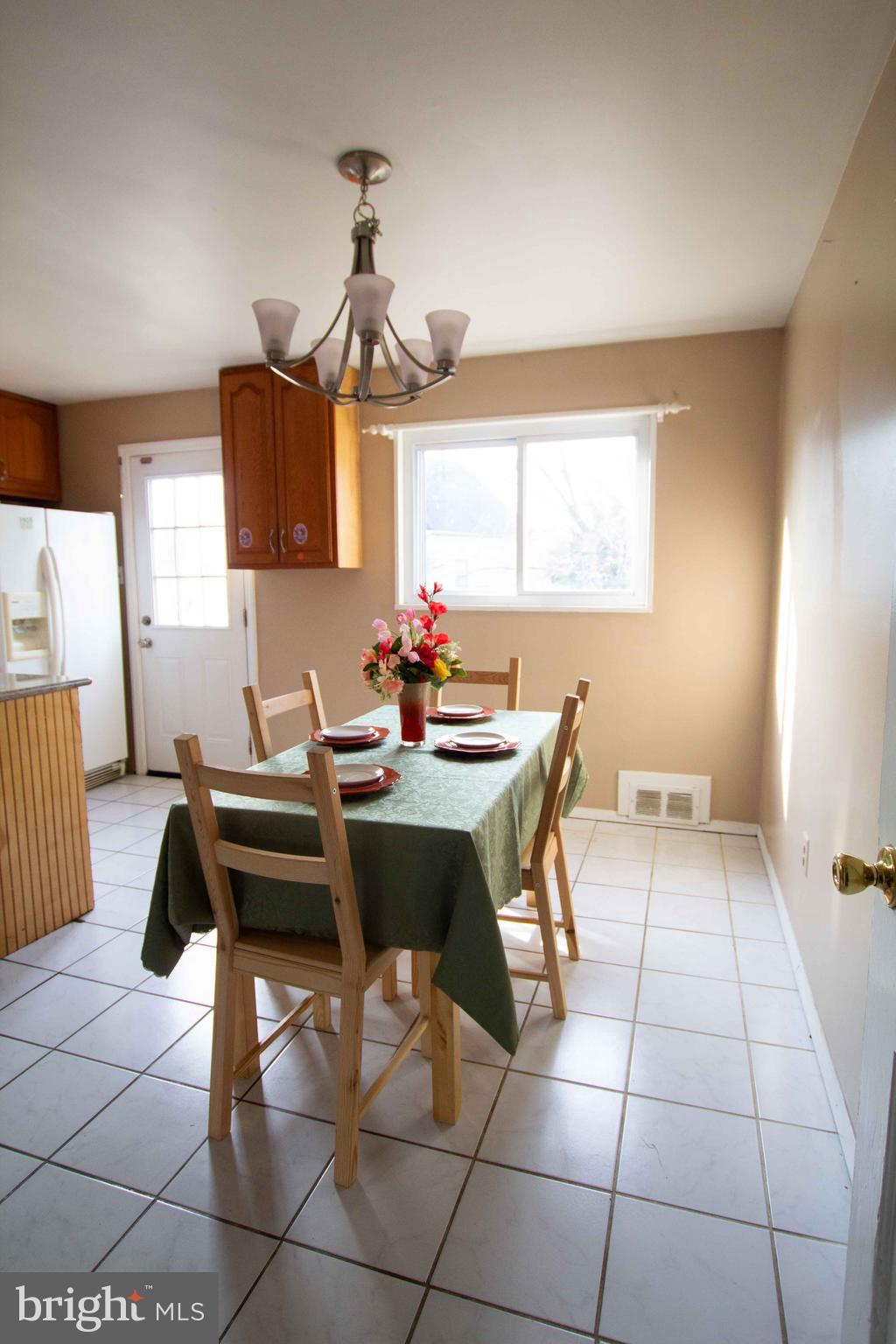 BUCKNELL MANOR - Residential