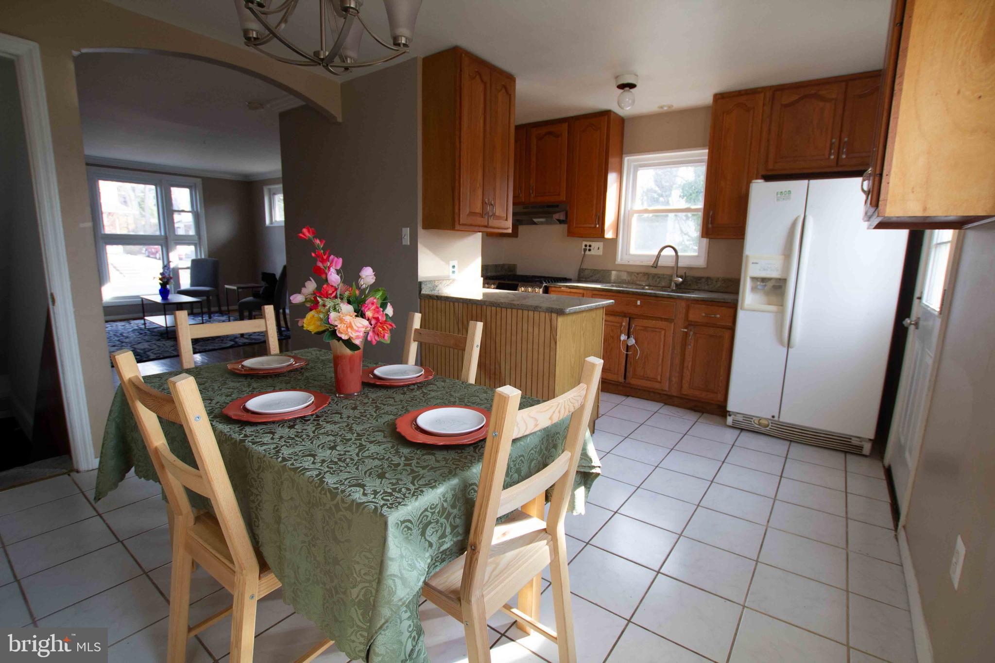 BUCKNELL MANOR - Residential