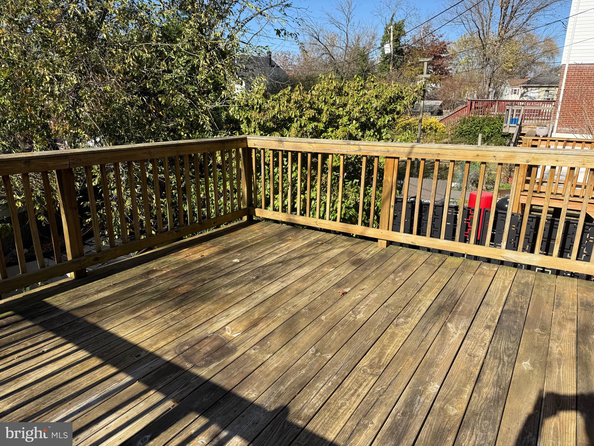 BUCKNELL MANOR - Residential