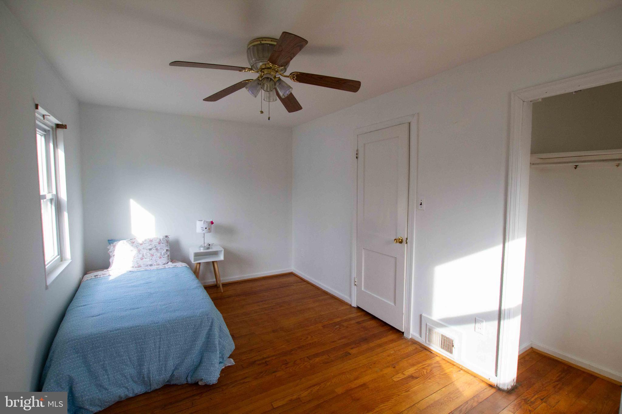 BUCKNELL MANOR - Residential