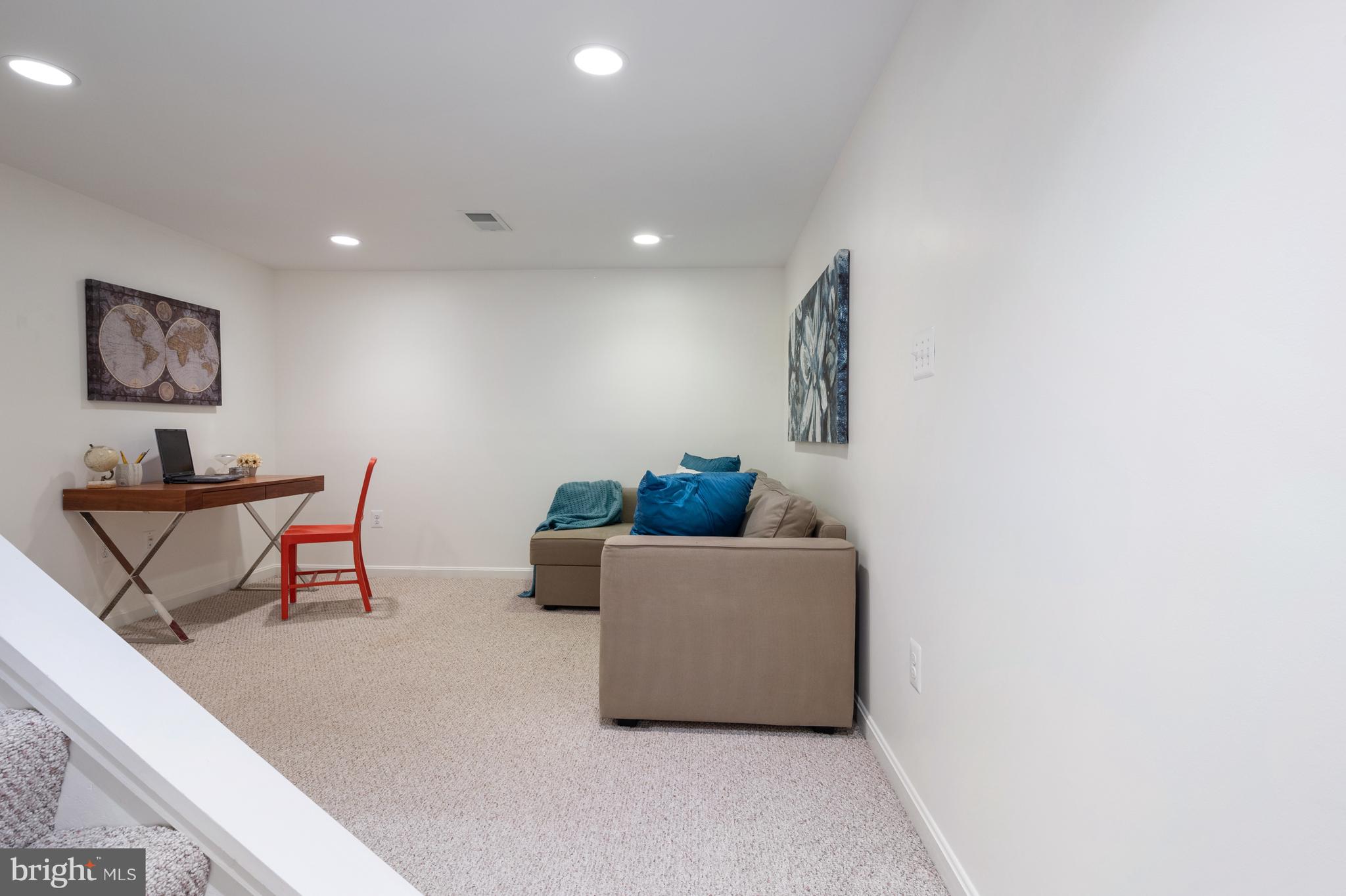 ORANGE HUNT ESTATES - Residential