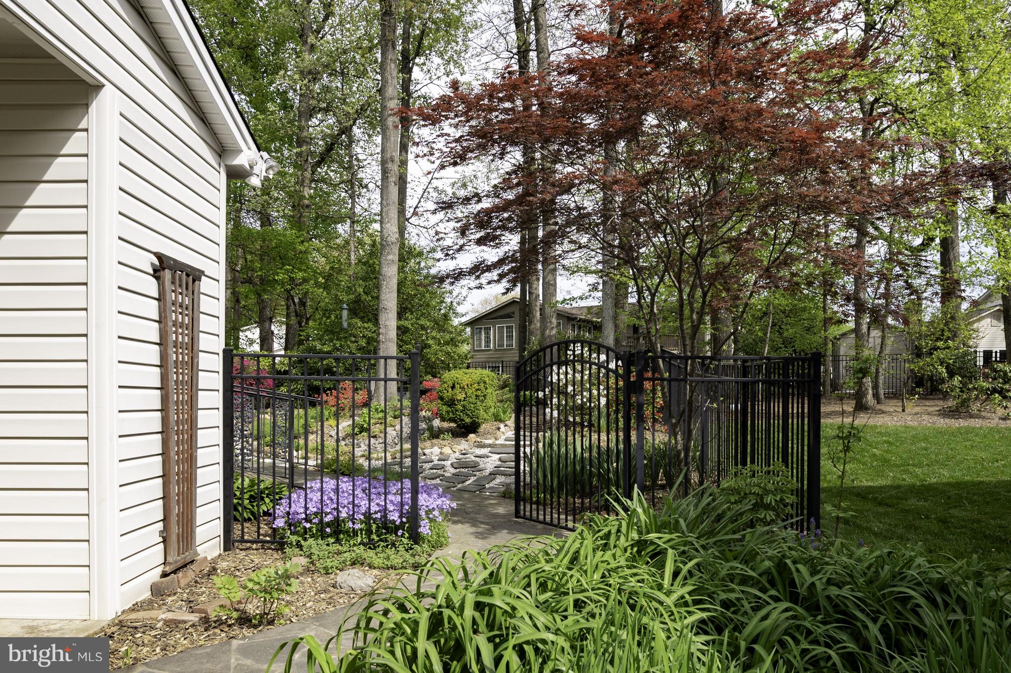 ORANGE HUNT ESTATES - Residential