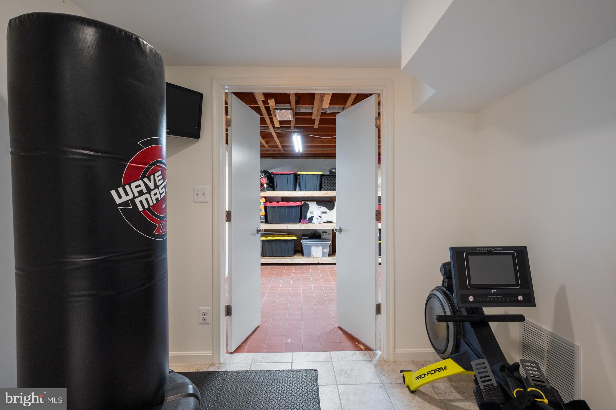 ORANGE HUNT ESTATES - Residential