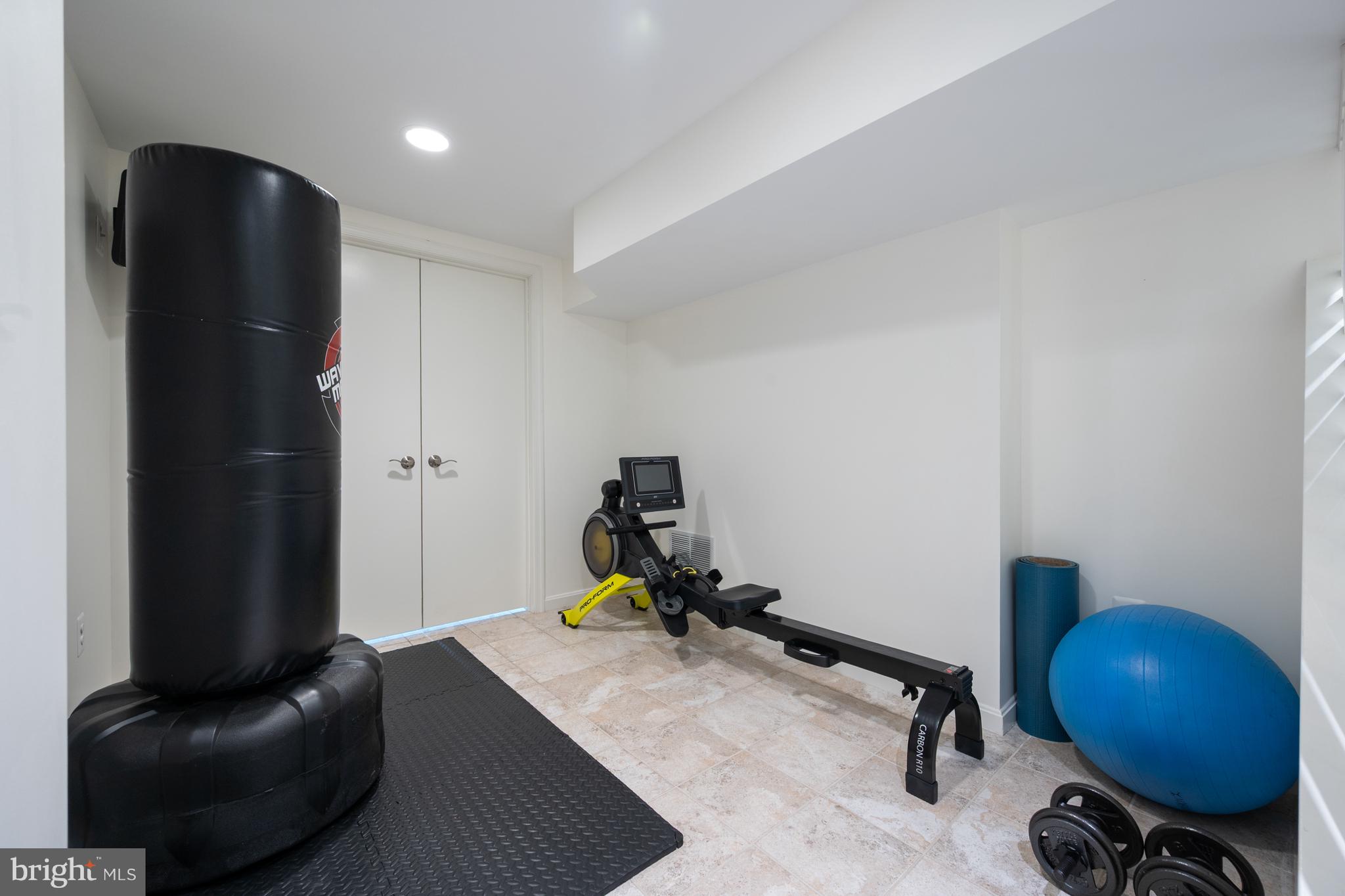 ORANGE HUNT ESTATES - Residential