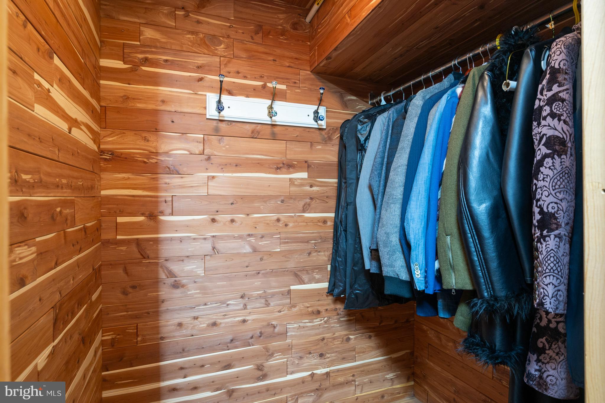 ORANGE HUNT ESTATES - Residential