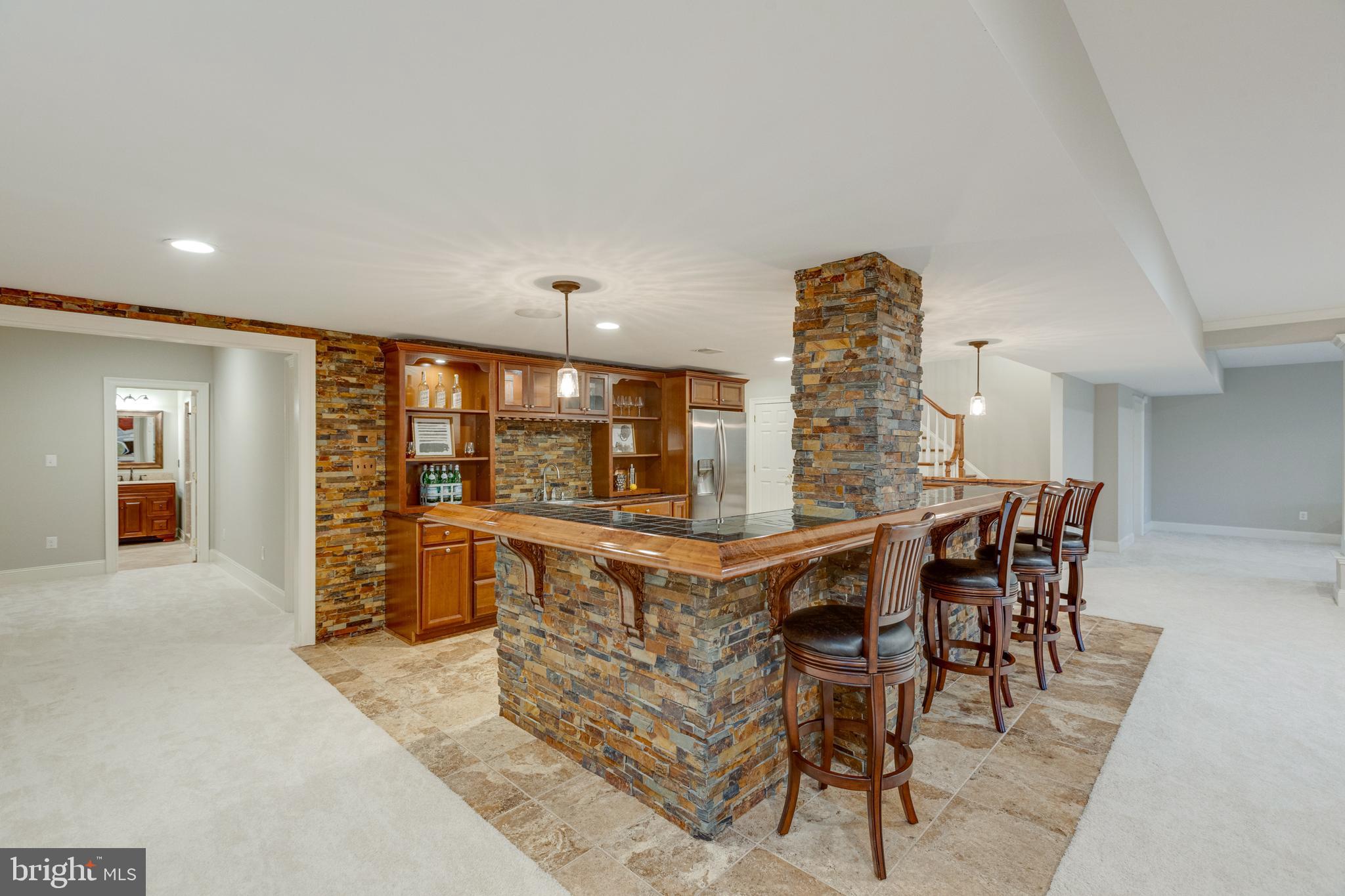 RASPBERRY FALLS - Residential