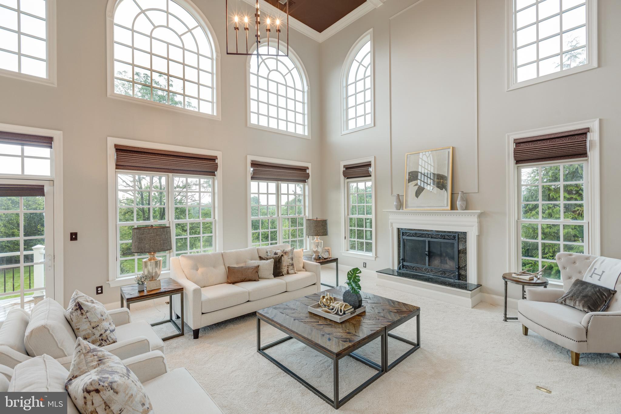 RASPBERRY FALLS - Residential