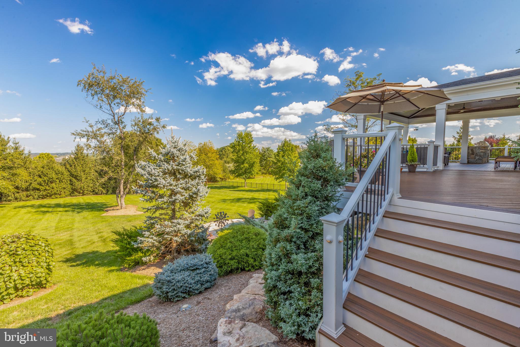 RASPBERRY FALLS - Residential