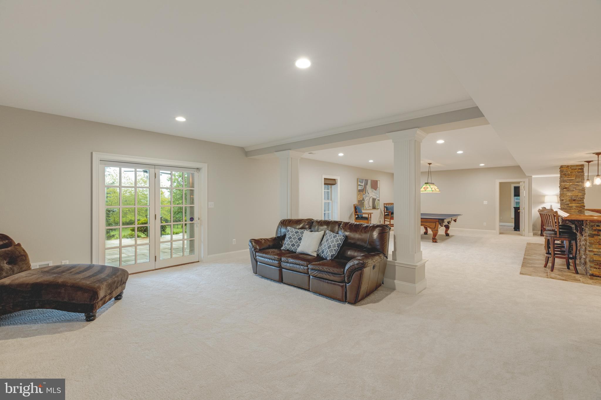 RASPBERRY FALLS - Residential