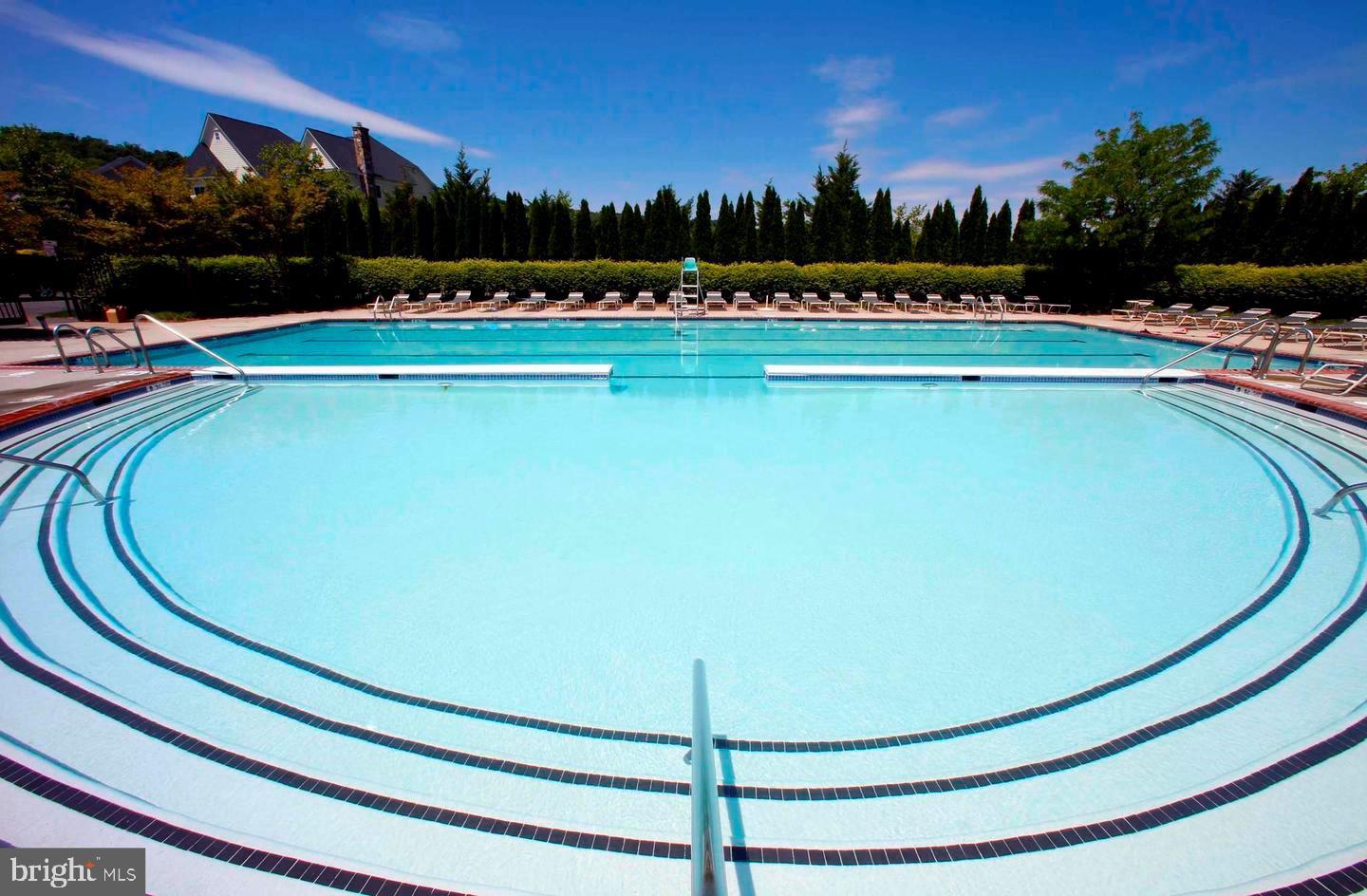 RASPBERRY FALLS - Residential