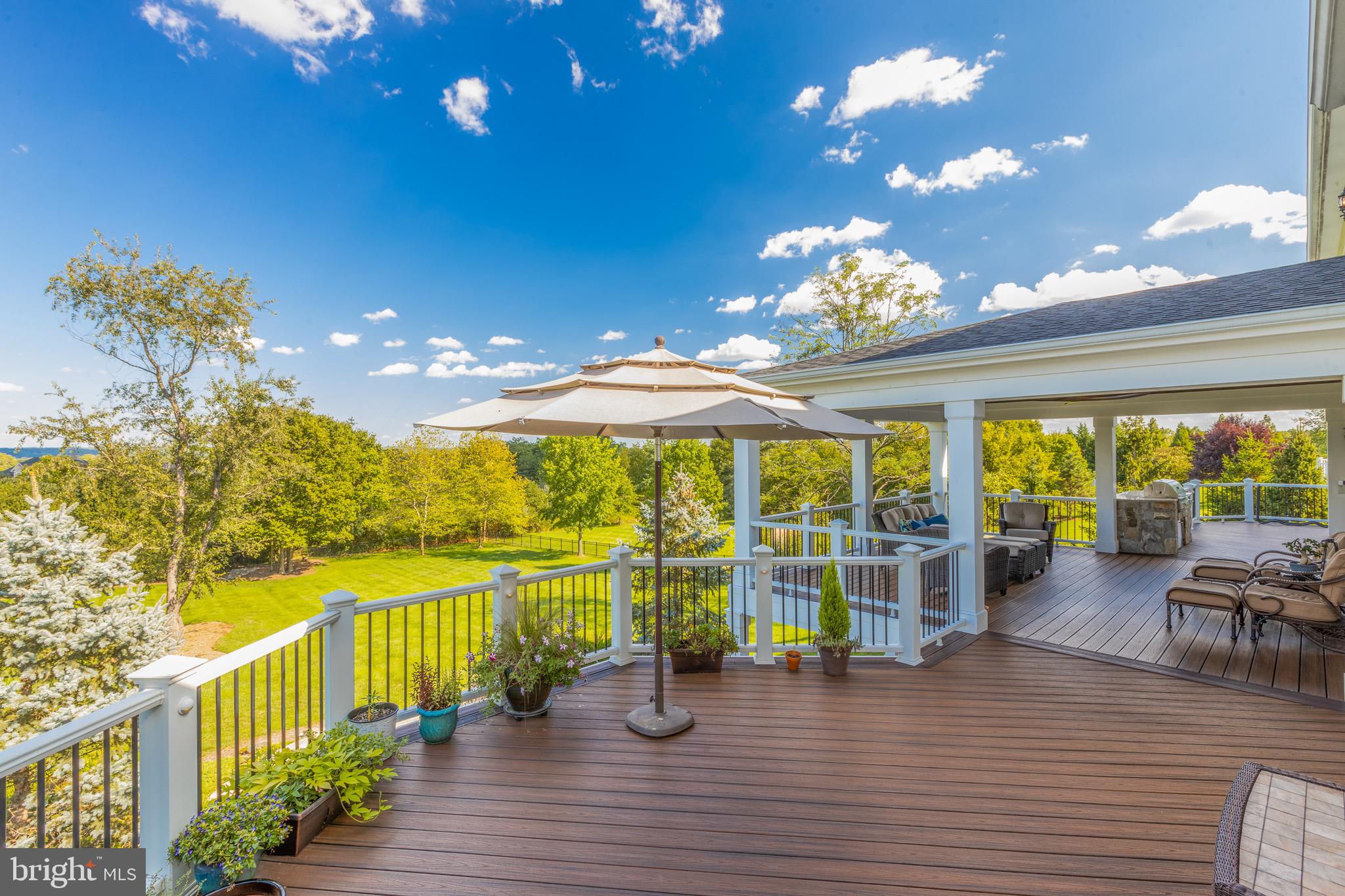 RASPBERRY FALLS - Residential