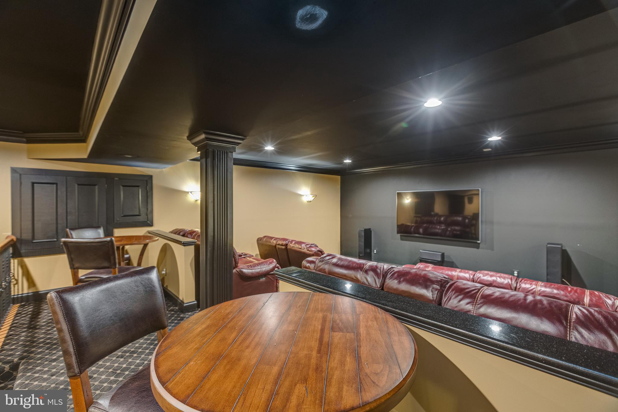 RASPBERRY FALLS - Residential