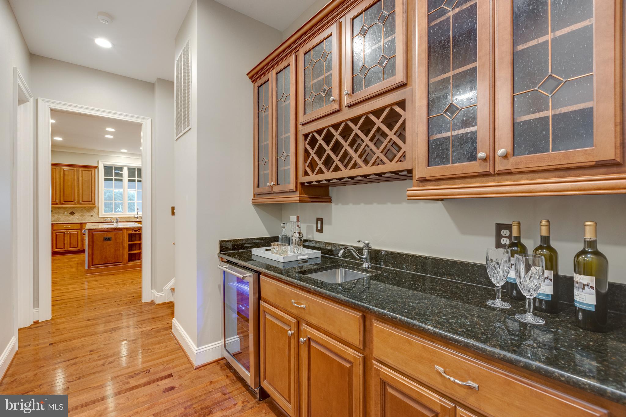 RASPBERRY FALLS - Residential