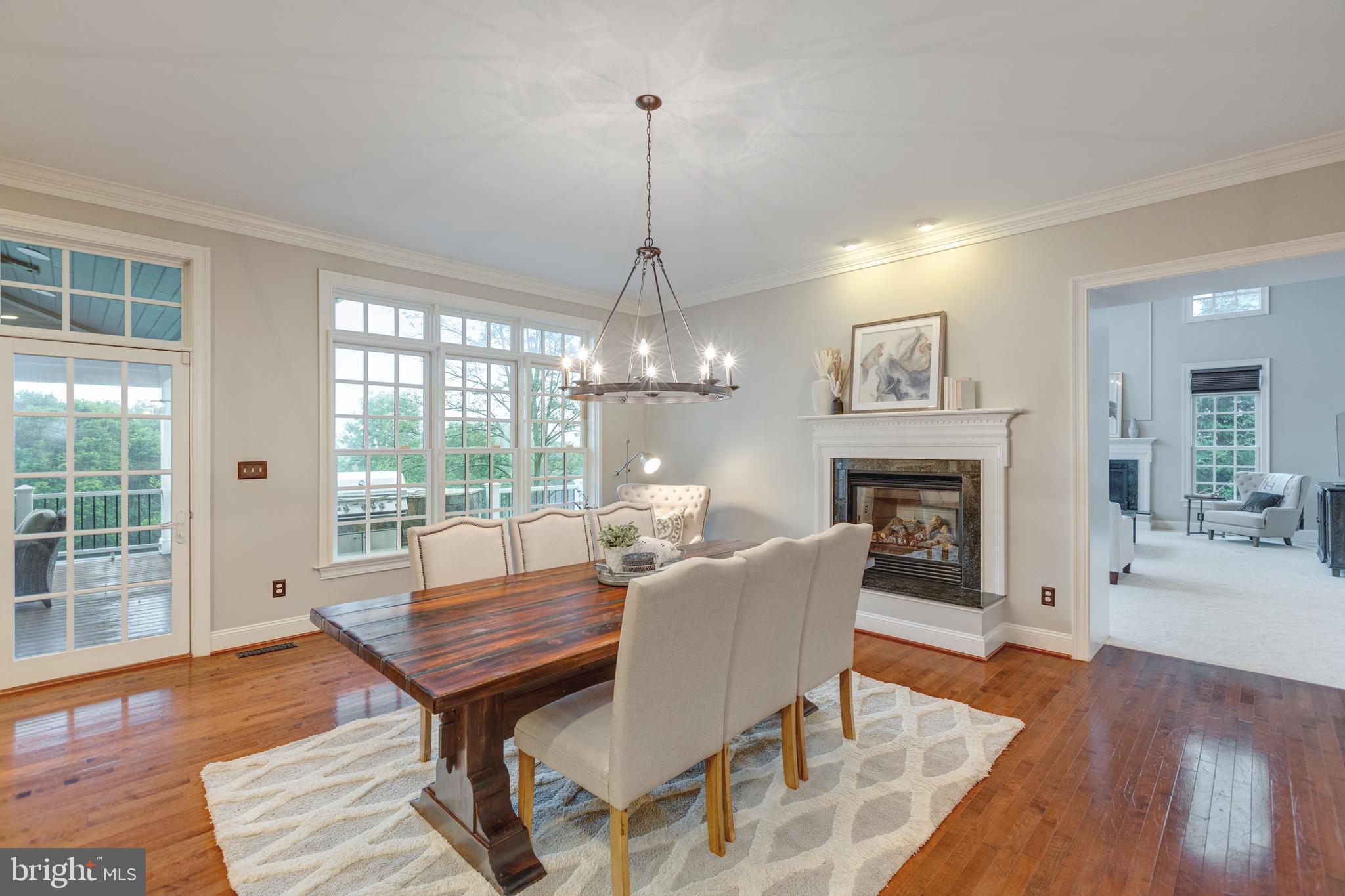 RASPBERRY FALLS - Residential