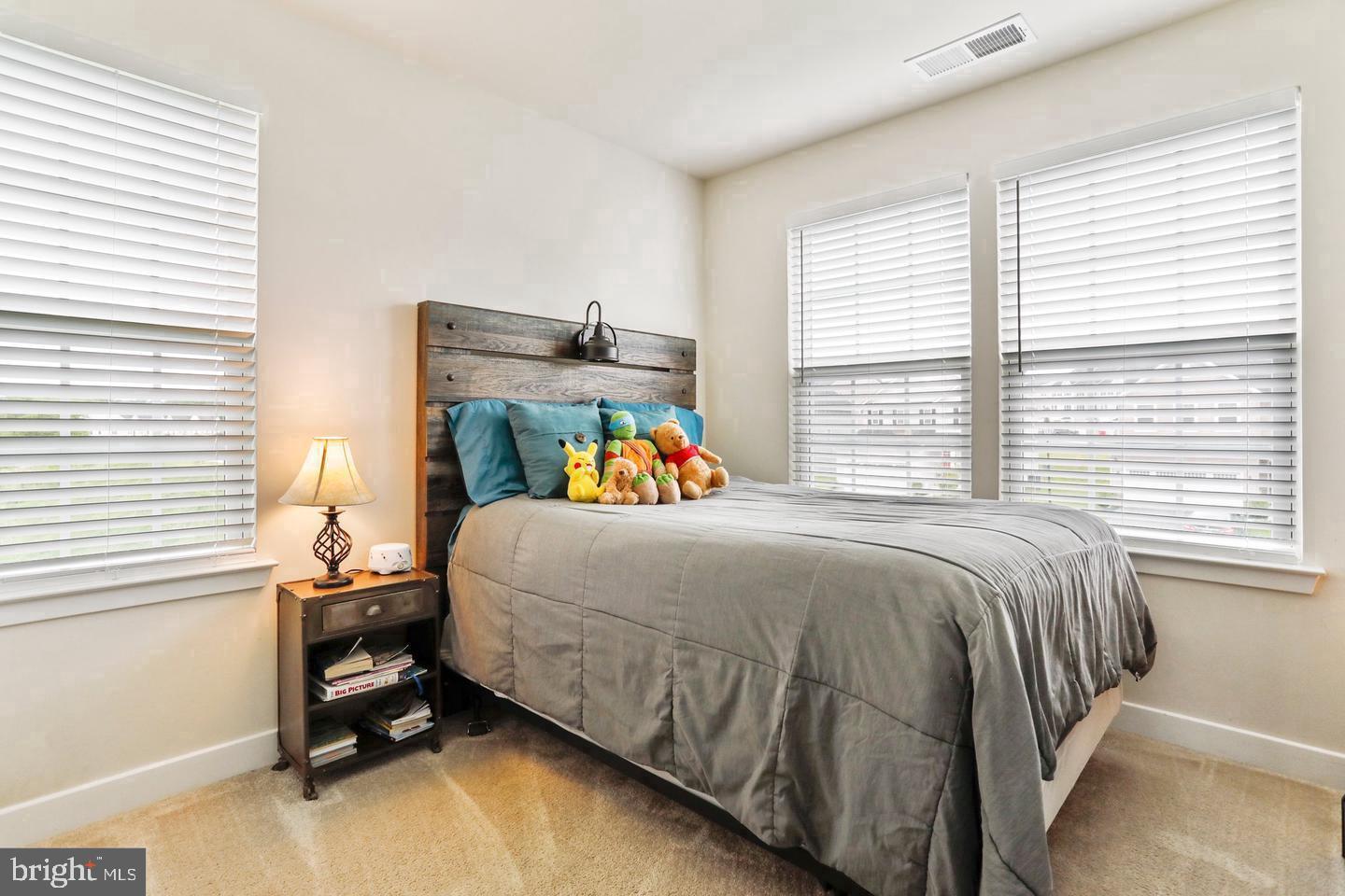 POTOMAC STATION - Residential Lease