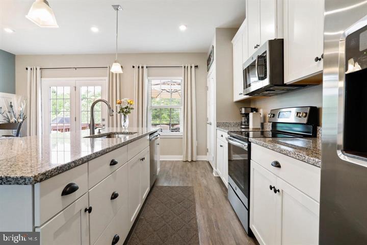 POTOMAC STATION - Residential Lease