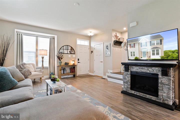 POTOMAC STATION - Residential Lease