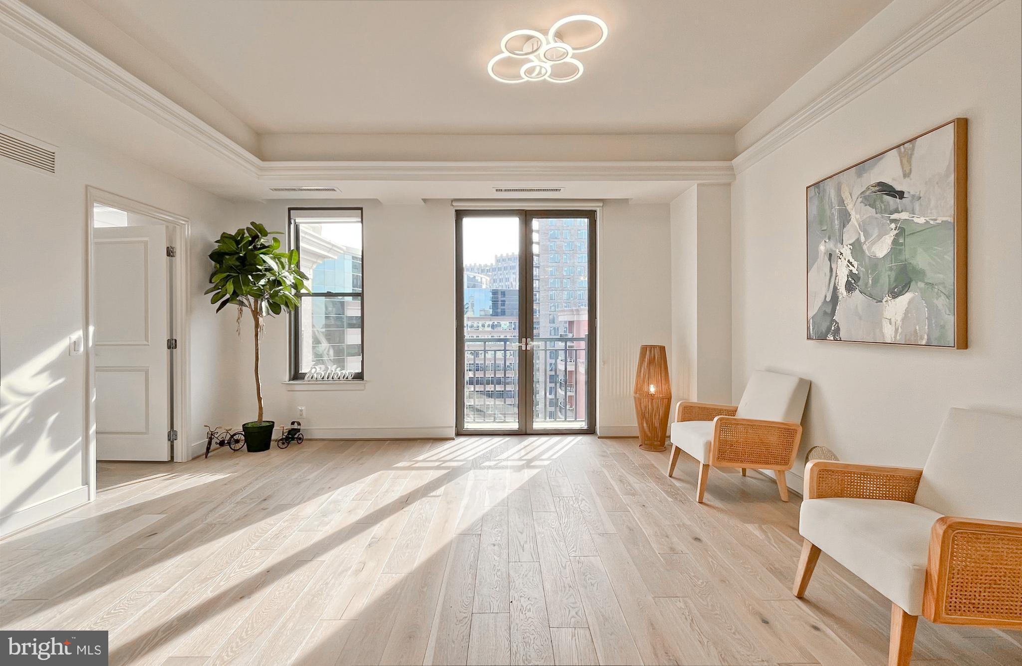 LIONSGATE - Residential