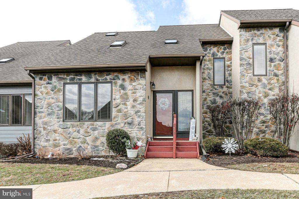 Photo of 23 Hawk Valley Lane, DENVER, PA 17517 (MLS # PALA2064040)