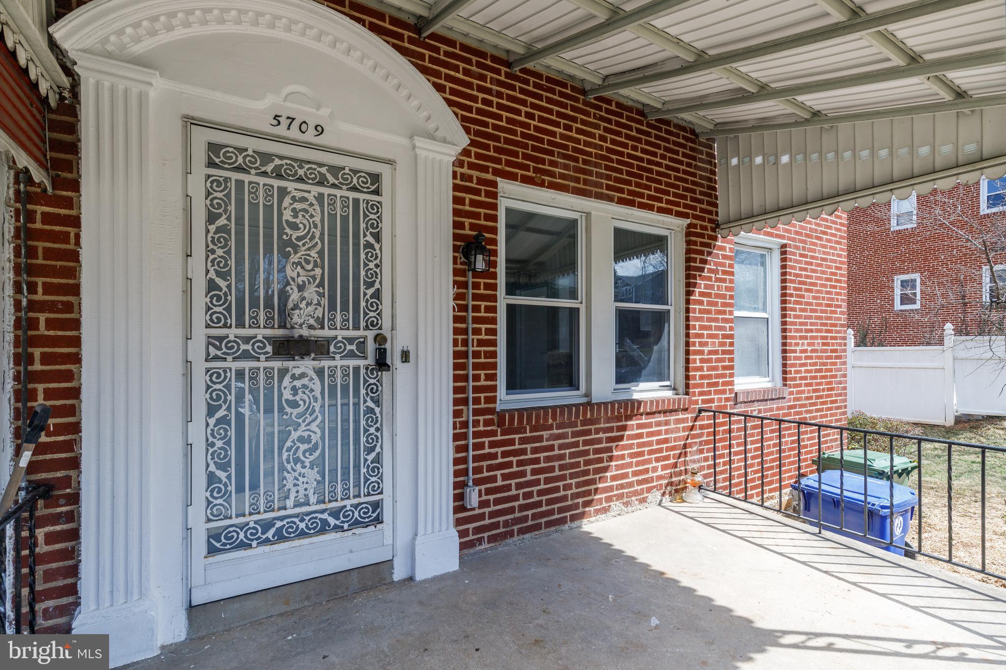 MOUNT WASHINGTON - Residential Lease