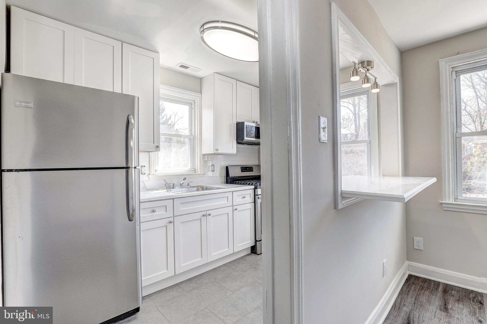 MOUNT WASHINGTON - Residential Lease