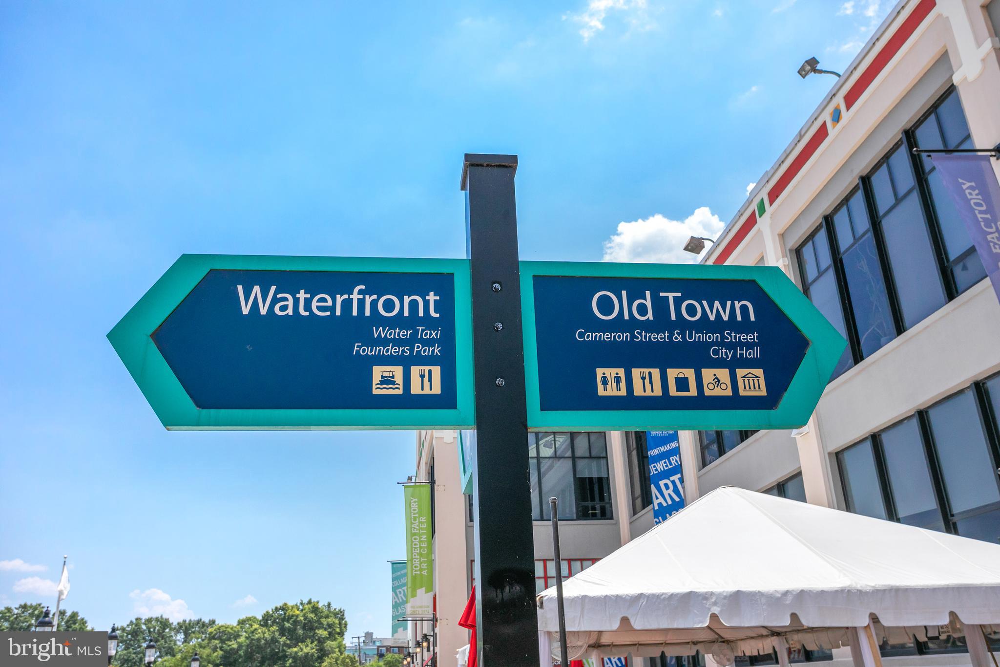 OLD TOWN ALEXANDRIA - Residential