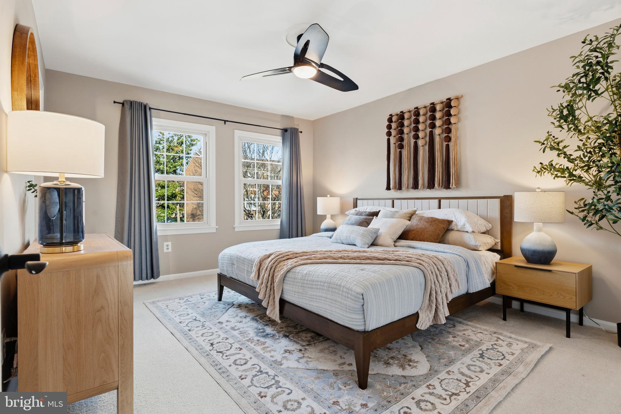 OLD TOWN ALEXANDRIA - Residential