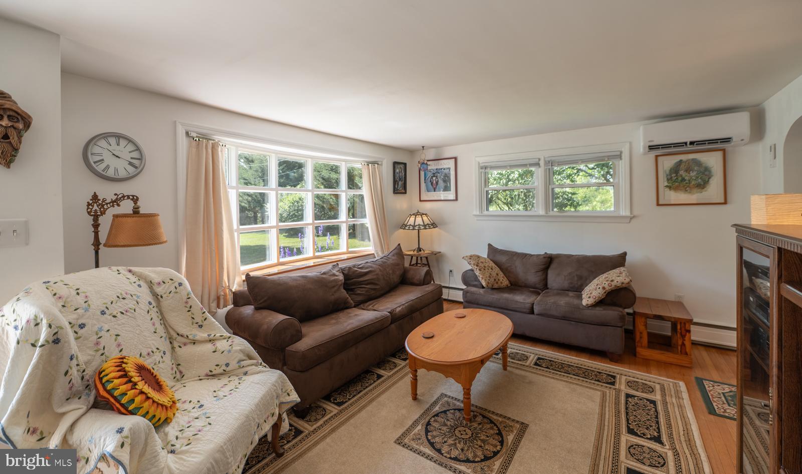 10 SUNSET LANE