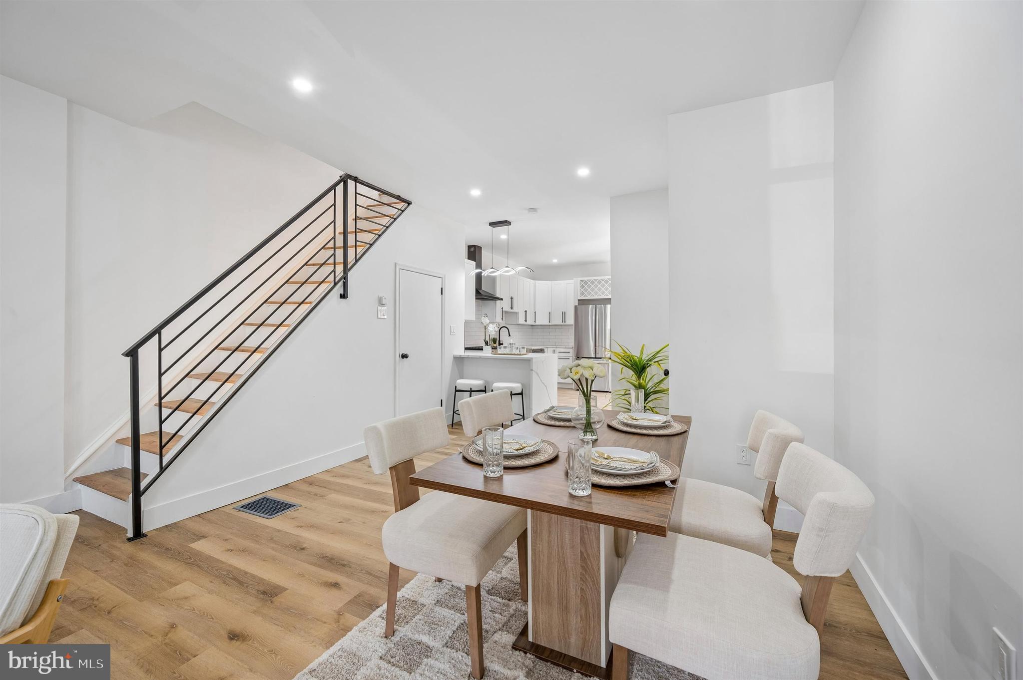 3712 MANAYUNK AVENUE