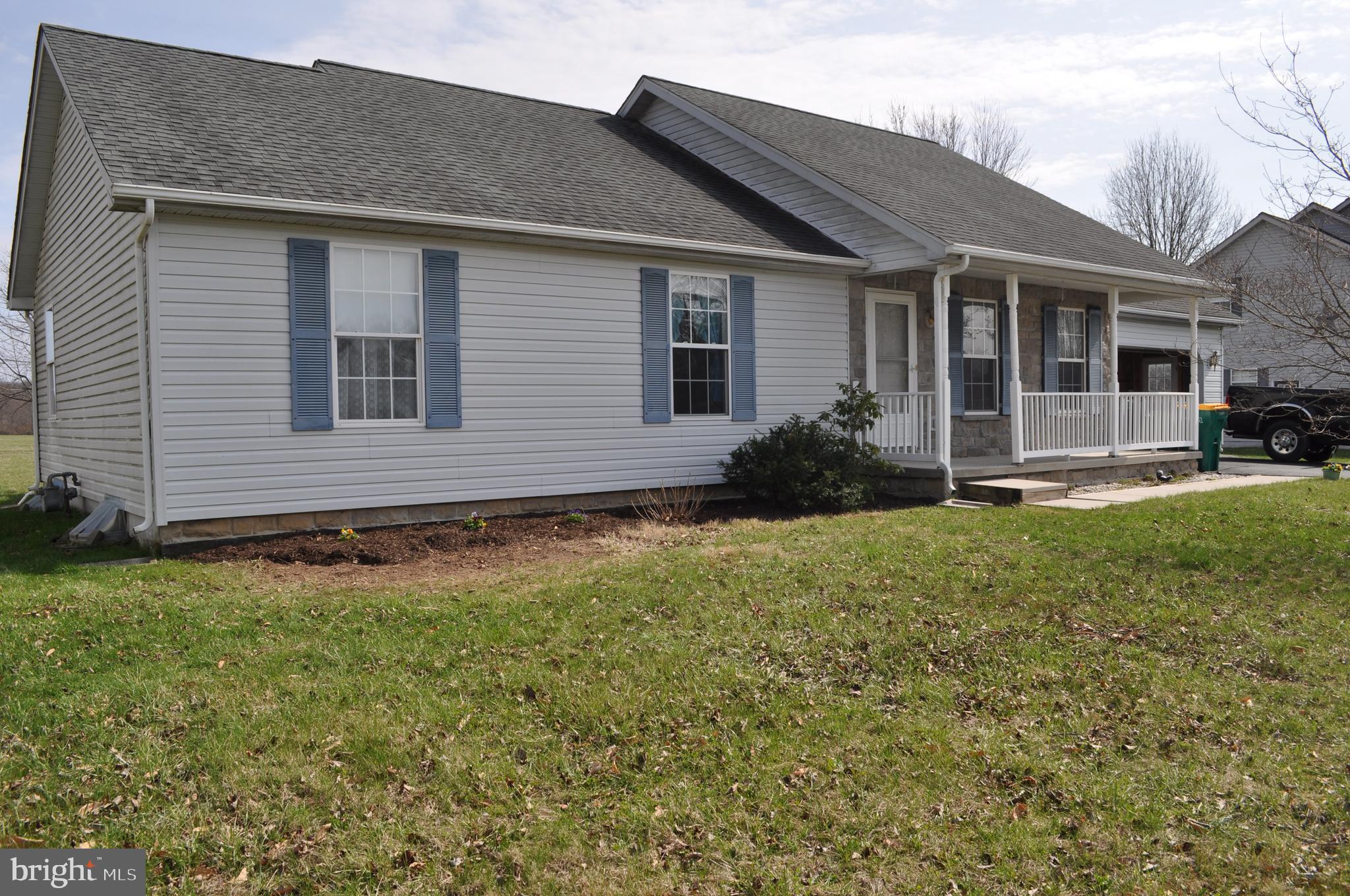 ALLWOOD MANOR - Residential